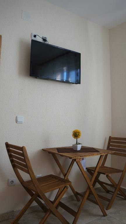 Apartments Lora Bar Exterior photo