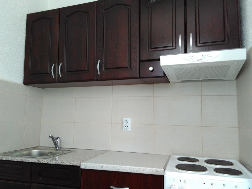 Apartments Lora Bar Exterior photo